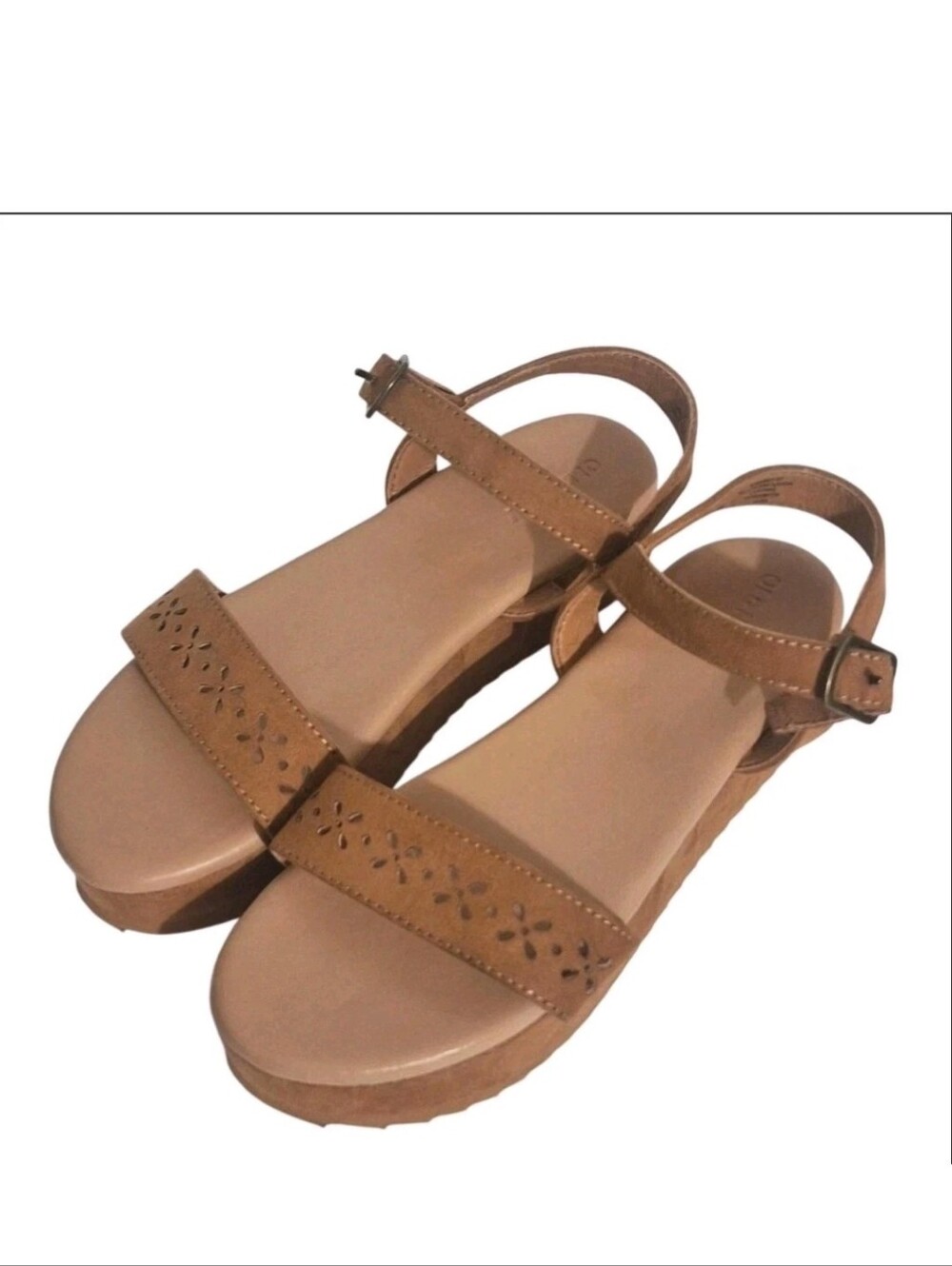 Old Navy Girls Tan Perforated Floral Slingback Platform Sandals size 4Y